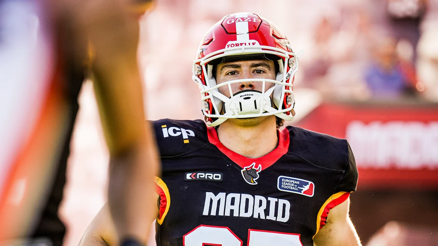 Image of Bravos place Pierre-Yves Majo on injured reserve - Felix Pahl