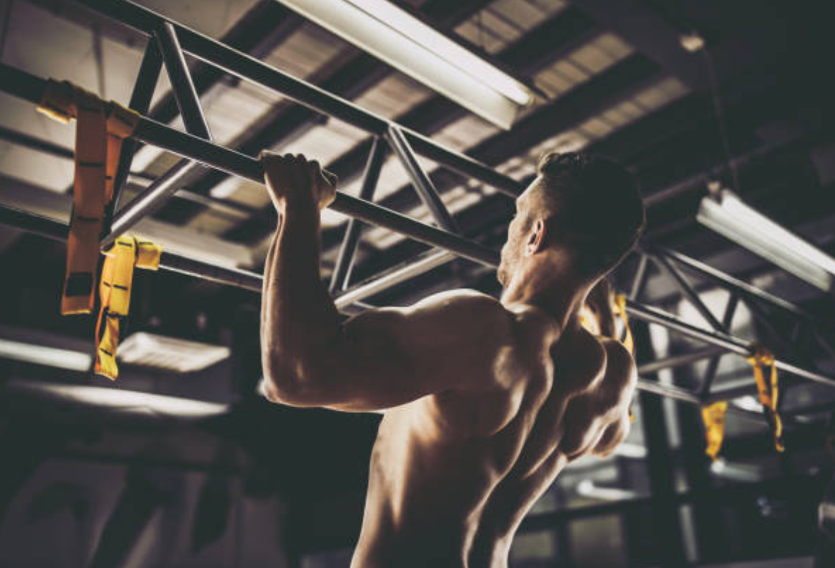 Image of Starker Rücken, gesundes Leben: Die effektivsten Rückenübungen im Gym für maximale Ergebnisse