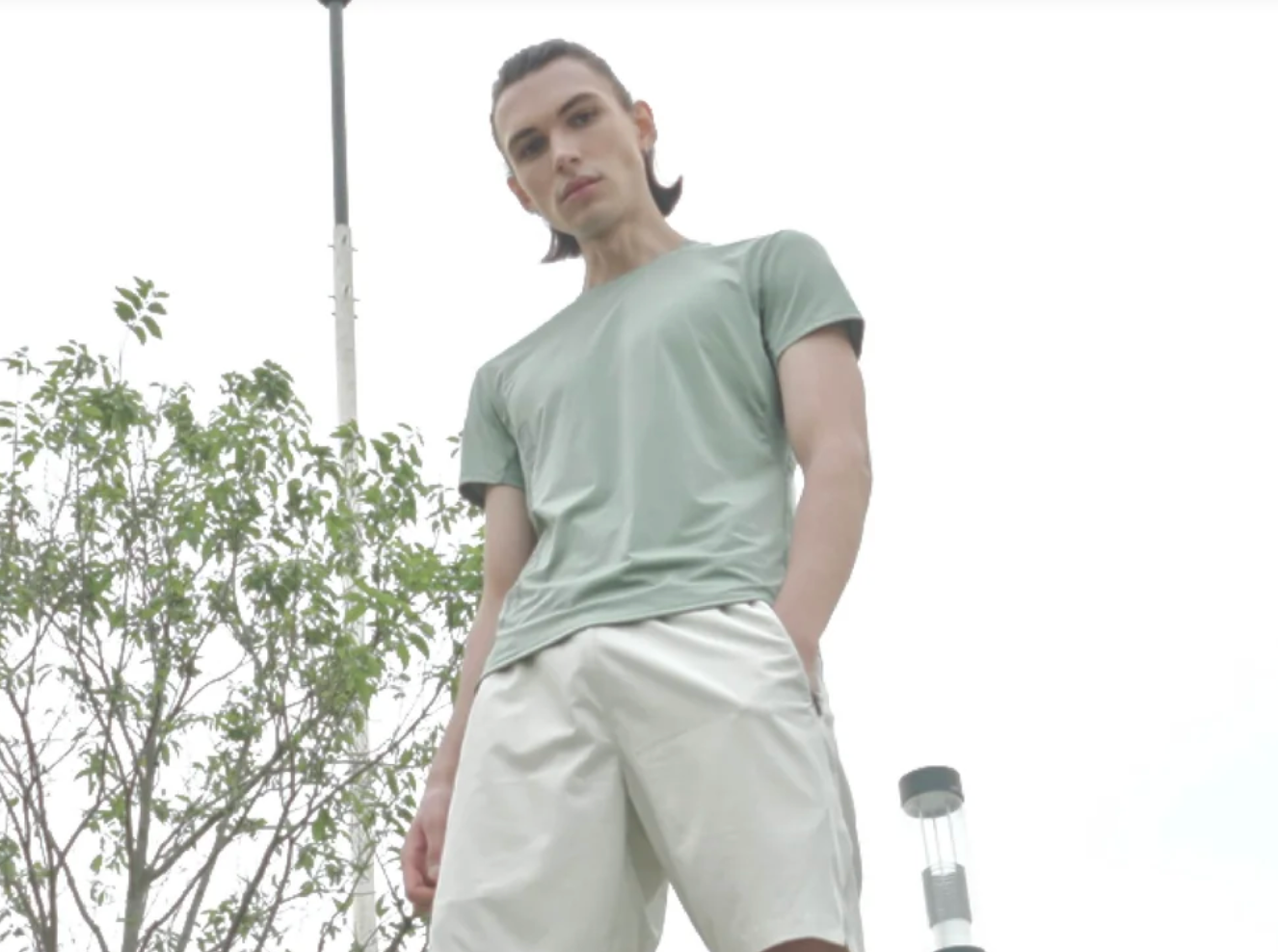 Image of Workout Kleidung: Der ultimative Guide 2025 – Beste Outfits für Damen & Herren, Material-Wissen & Sale-Tipps