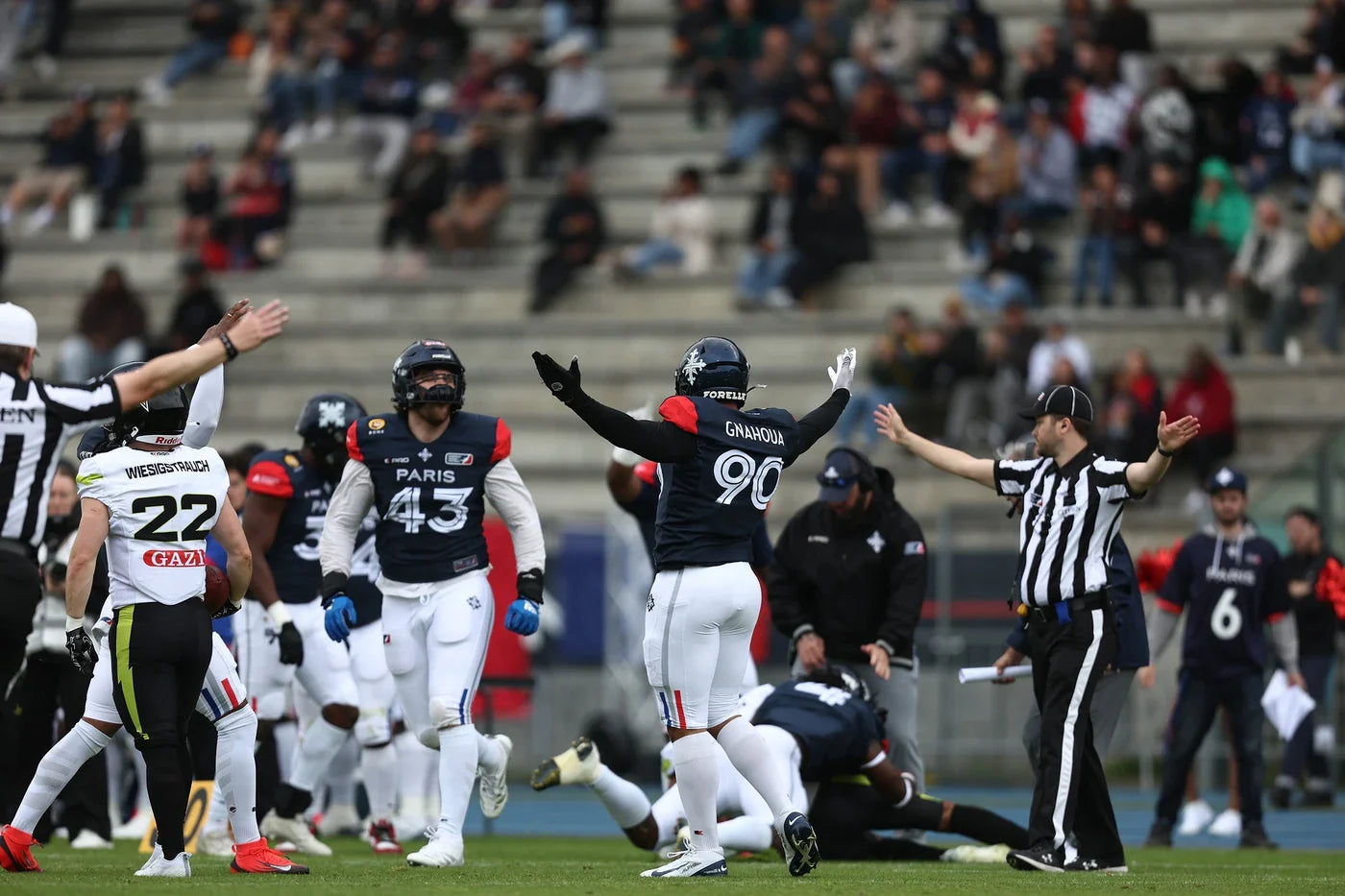 Image of Defensive domination - Musketeers blank Surge in historic ELF matchup