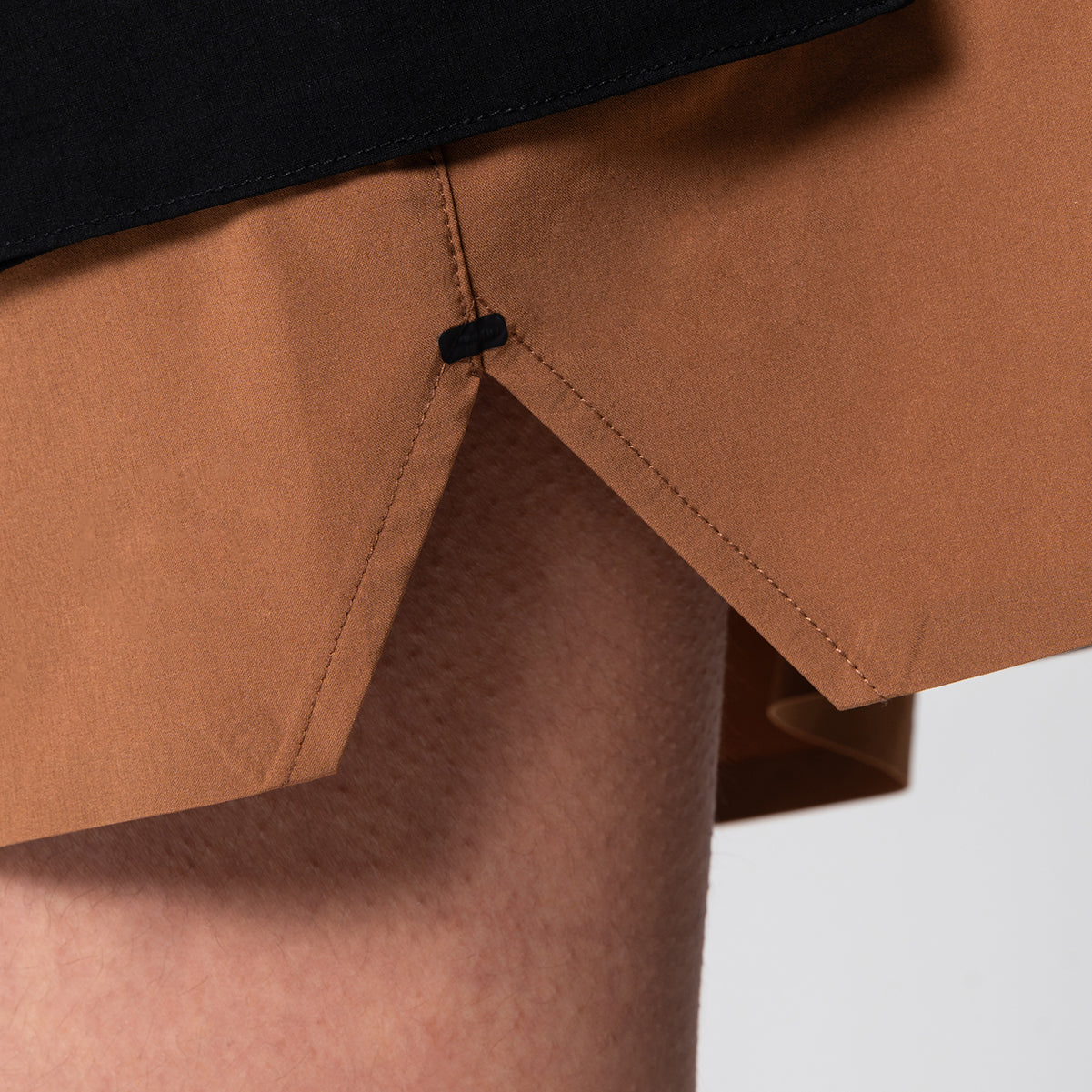 Image of Activewear 2in1 Farblock Cargorock für Damen