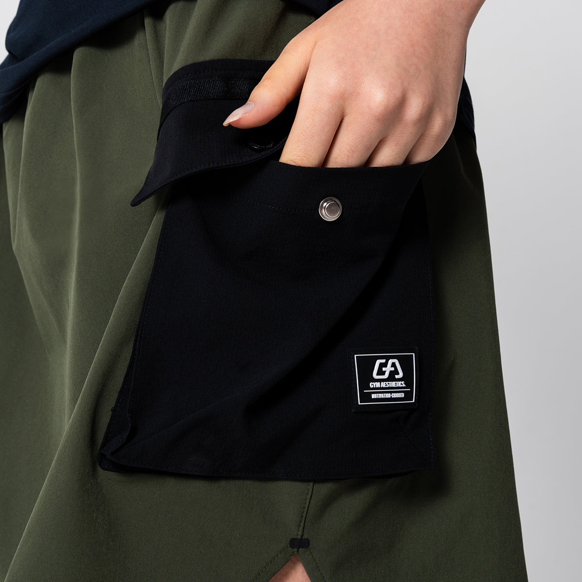 Image of Activewear 2in1 Farblock Cargorock für Damen