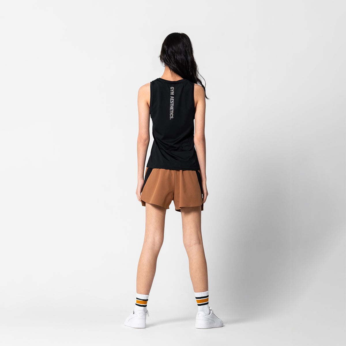 Image of Activewear kurze Laufhose für Damen