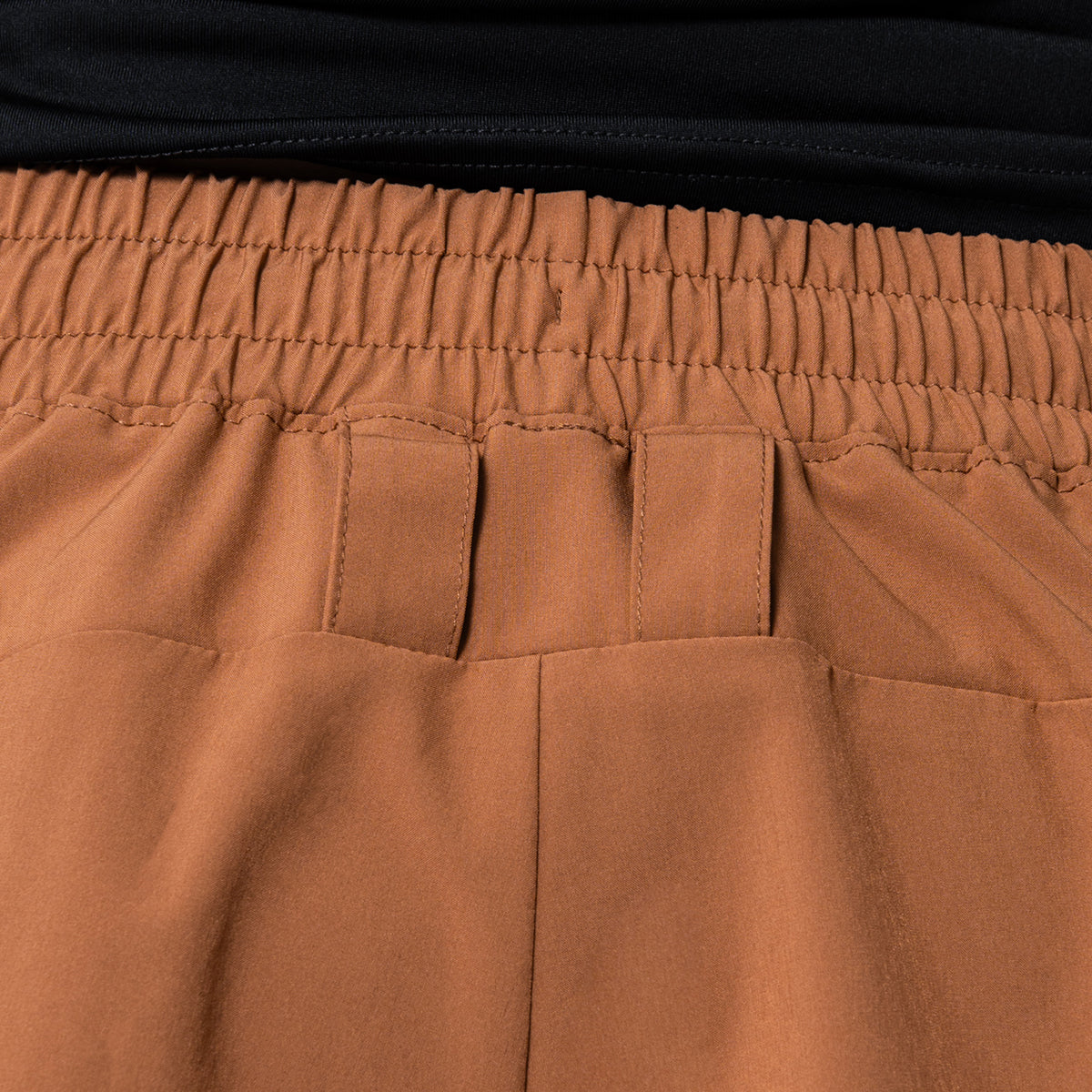 Image of Activewear kurze Laufhose für Damen