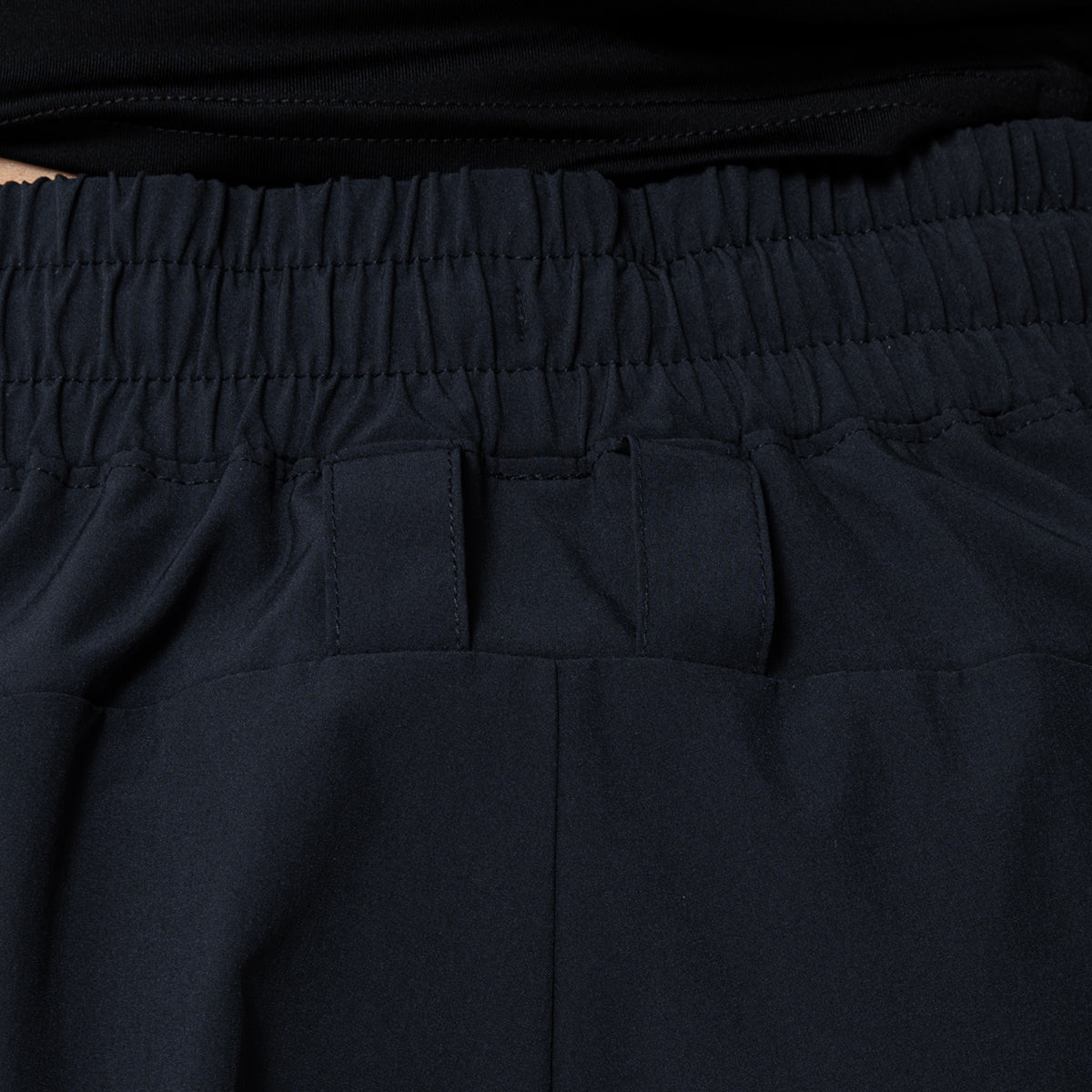 Image of Activewear kurze Laufhose für Damen