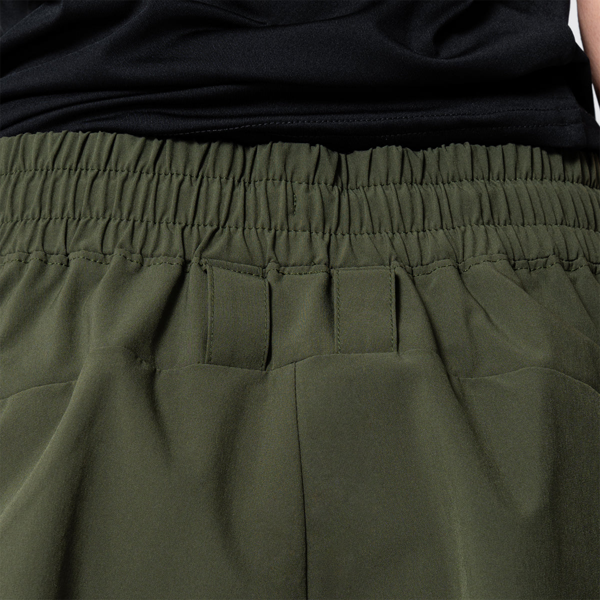 Image of Activewear kurze Laufhose für Damen