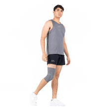 Load image into Gallery viewer, GA Fit Gear PRO - SensELAST® Compression workout knee supporting gear ( 1 Piece )

