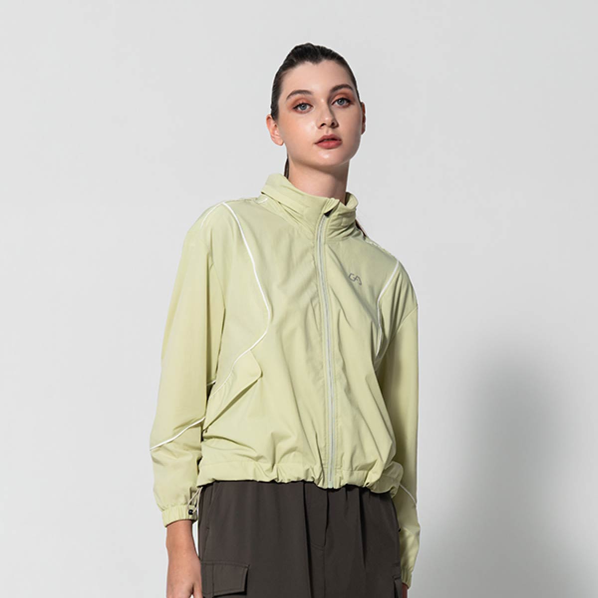 Image of Trendige Athleisure Jacke für Damen