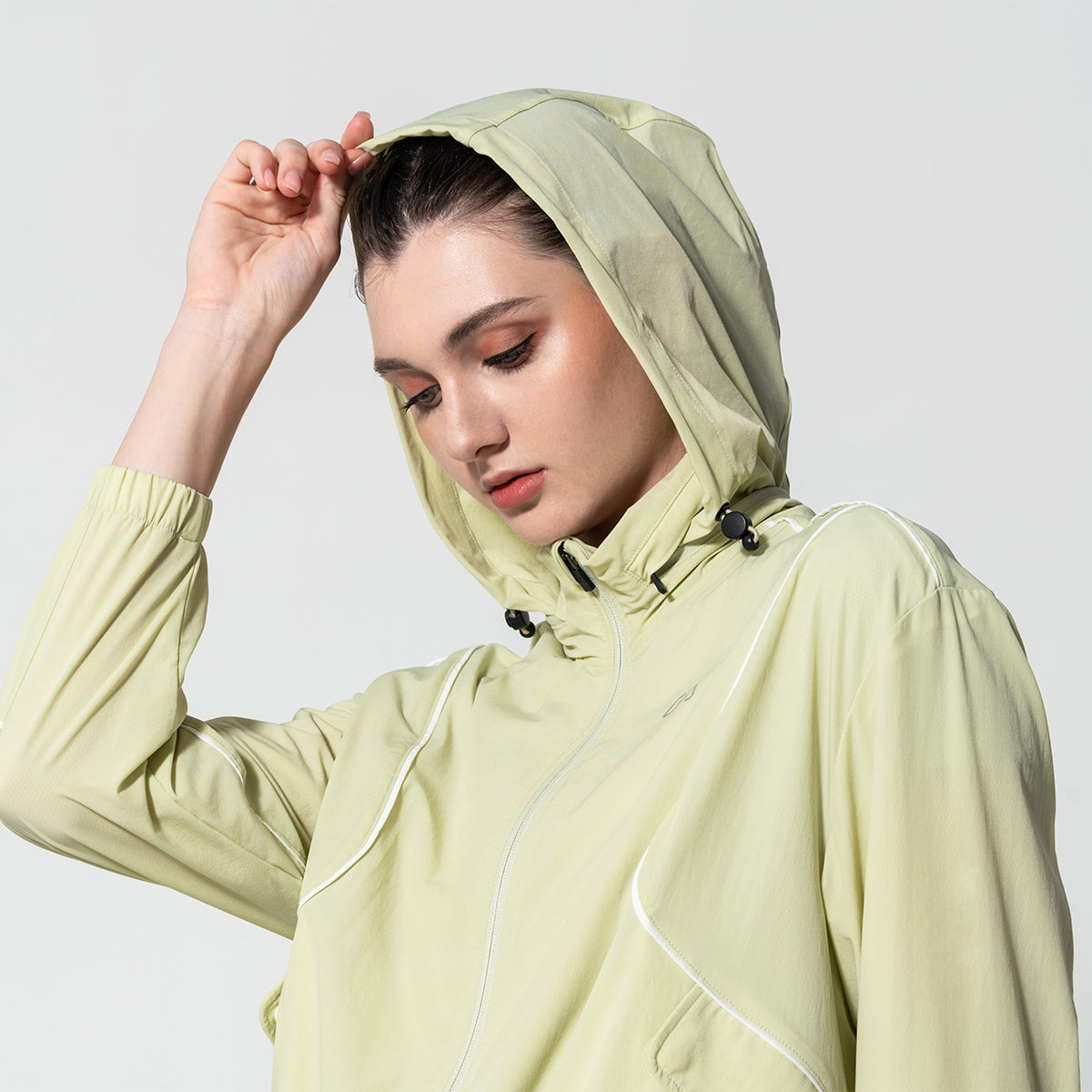Image of Trendige Athleisure Jacke für Damen