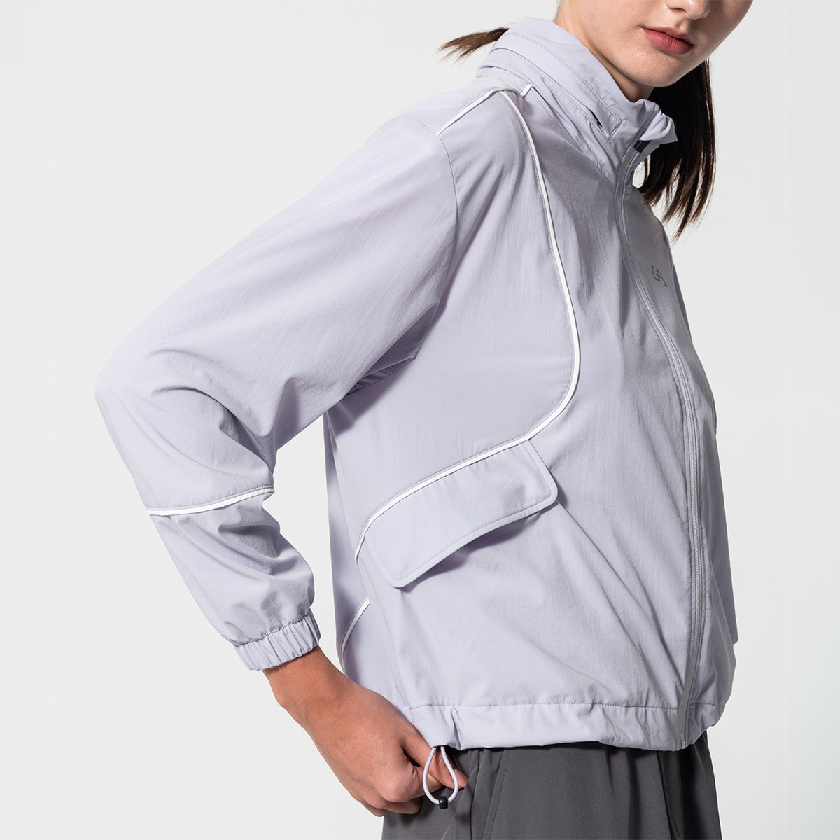 Image of Trendige Athleisure Jacke für Damen