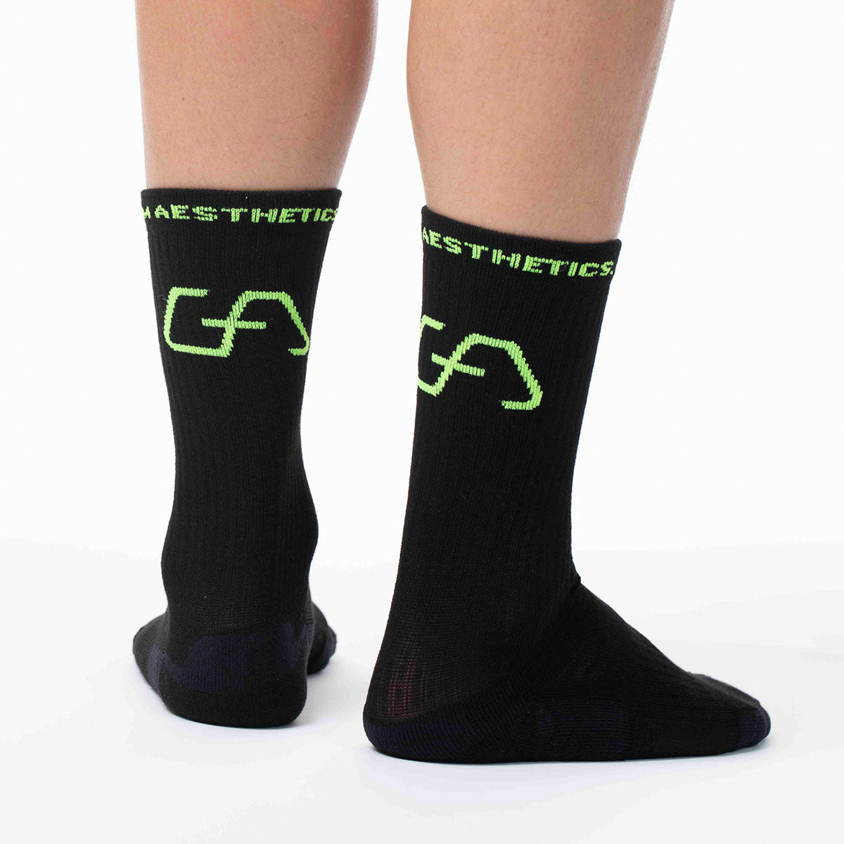Image of Crew performance sports socks