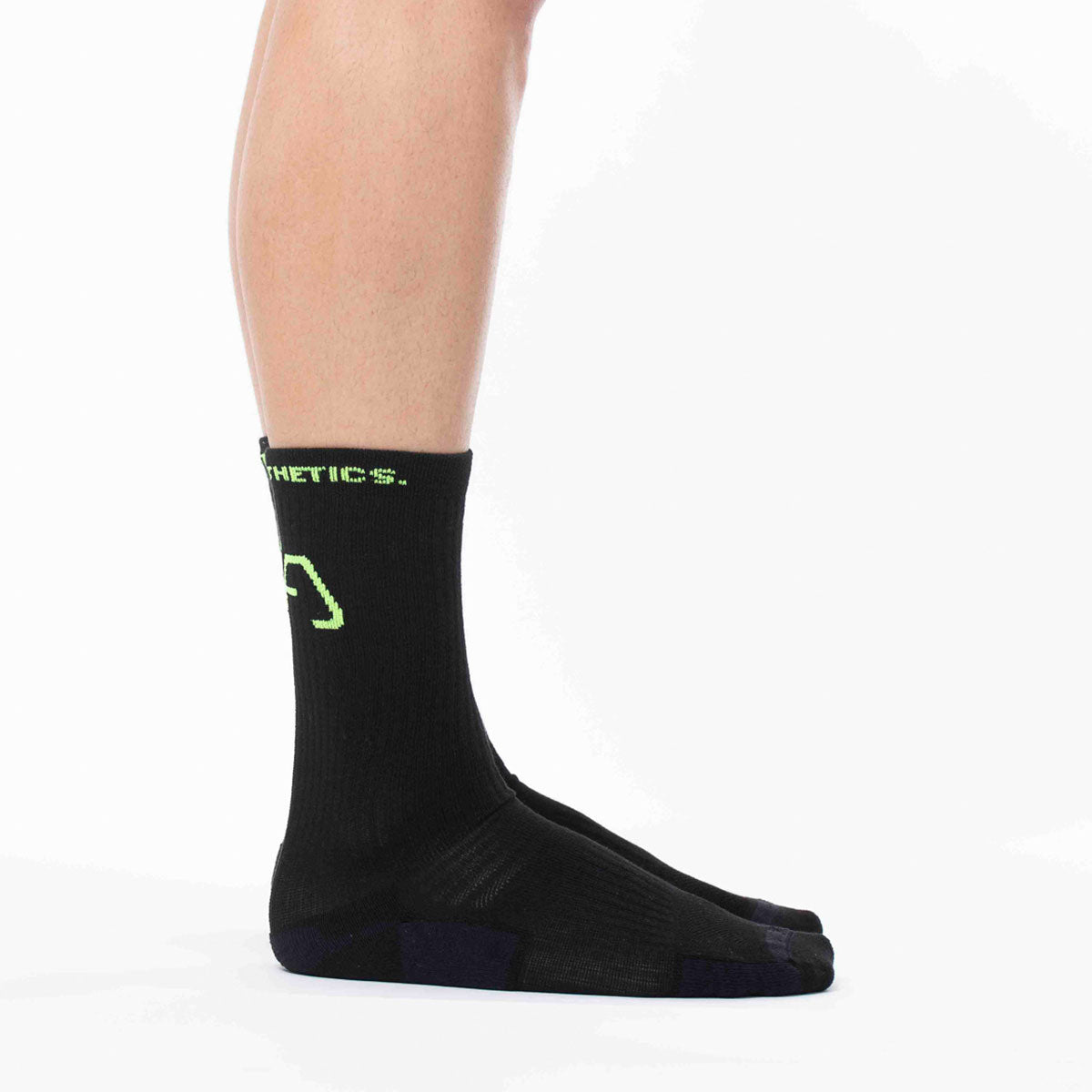 Image of Crew performance sports socks