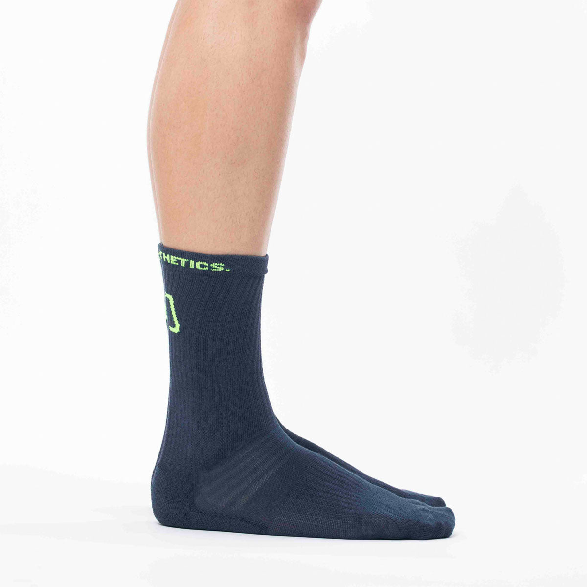 Image of Crew performance sports socks
