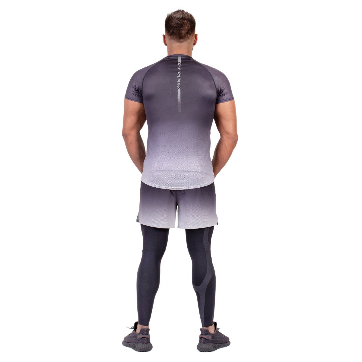 Image of Essential gradient crew neck Sport Shirt for Men