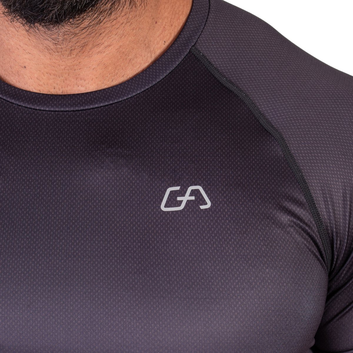 Image of Essential gradient crew neck Sport Shirt for Men