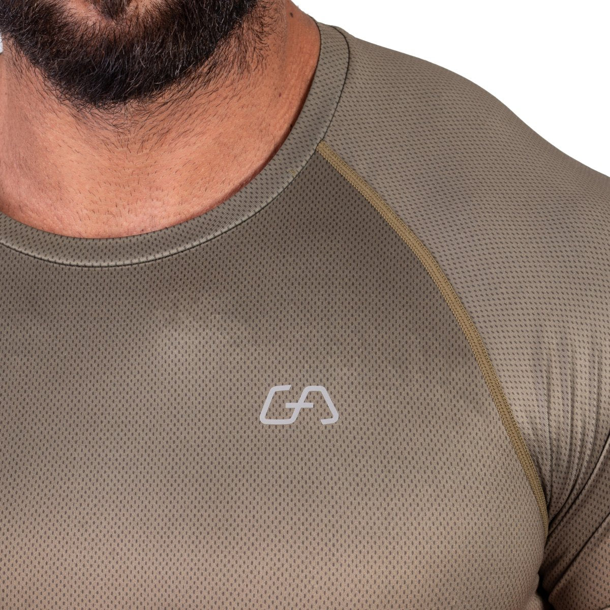 Image of Essential gradient crew neck Sport Shirt for Men