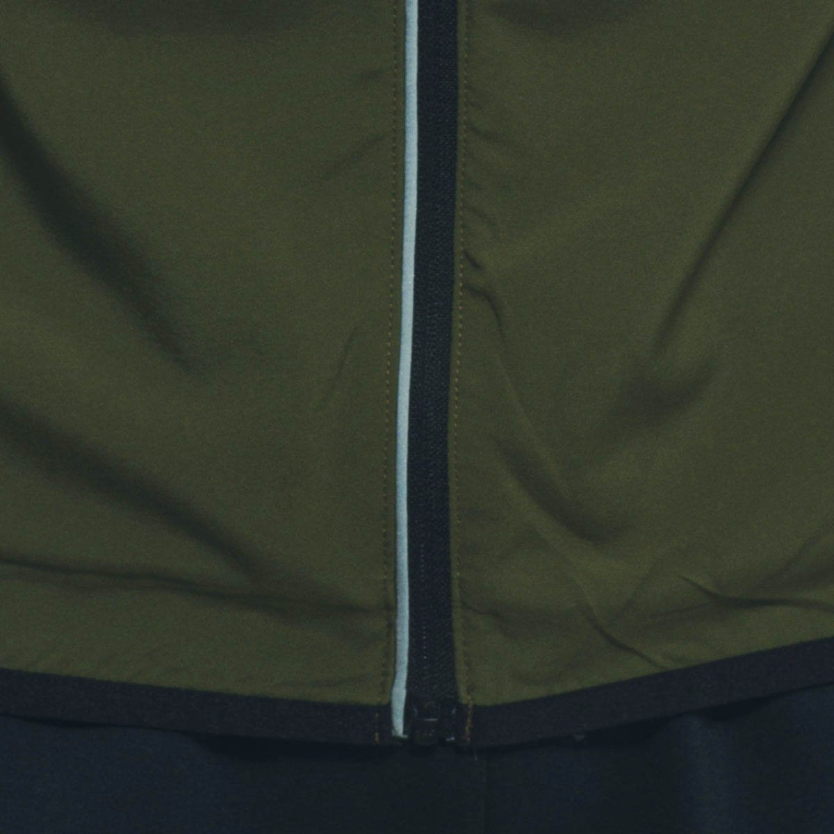 Image of Packable Windbreaker Performance jacket with hood for Men