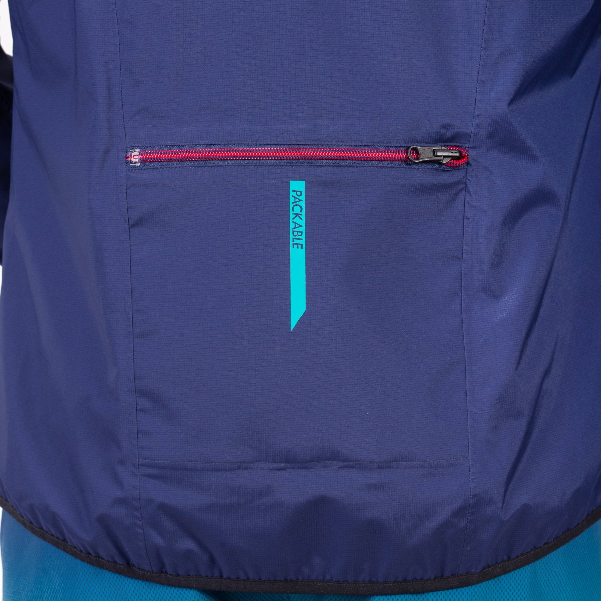 Image of Training packbare wärmende Jacke für Herren